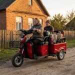 Электротрицикл BNP Zevs Pro, красный